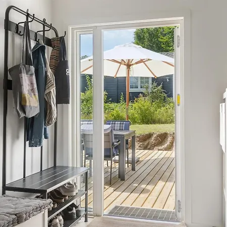 펜션 Donco - 600m From The Sea By Interhome Dronningmølle